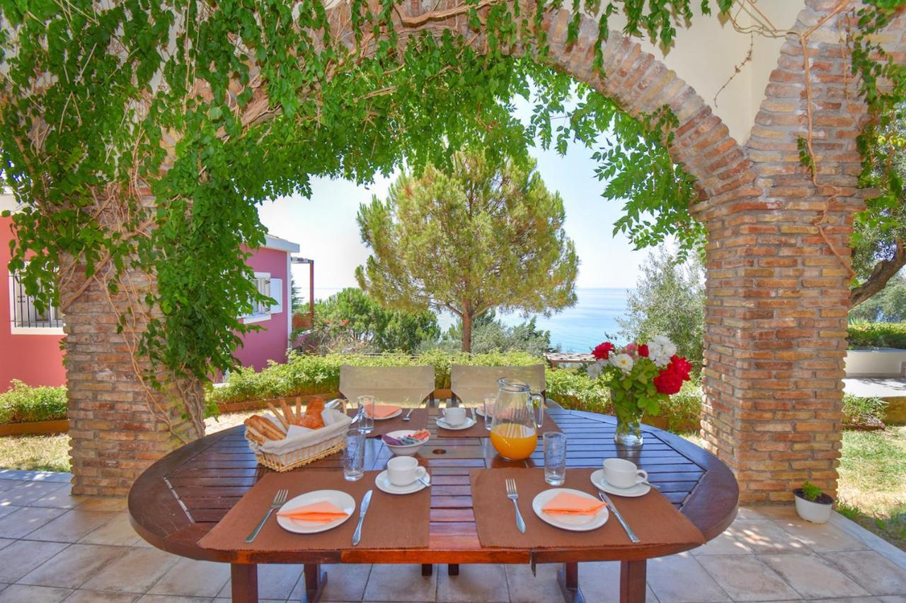 Corfu Resorts Apartments Pelekas Exterior foto